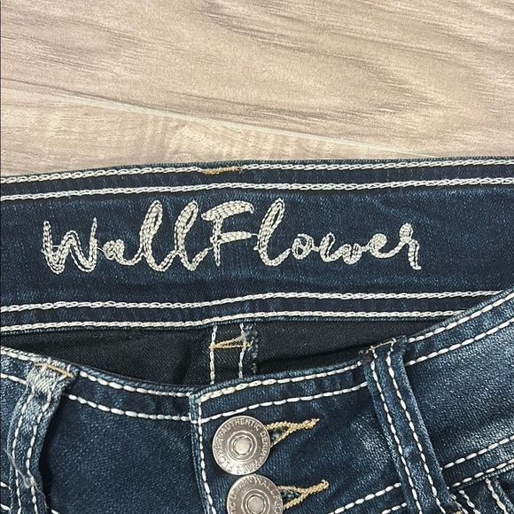 Wallflower Blue Skinny Jeans with Gradient Fade - Picture 2 of 8